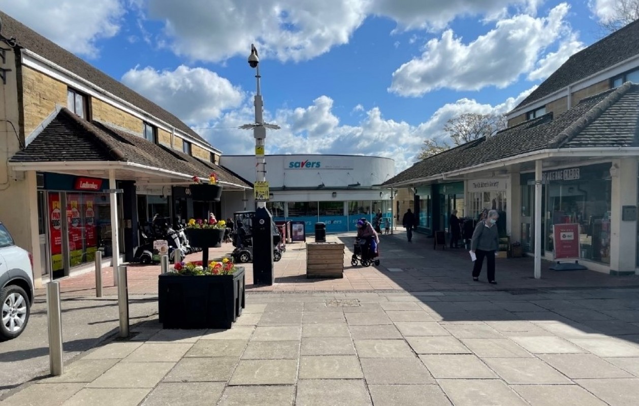 New Image for EVOLVE ESTATES PART OF THE LCP GROUP ACQUIRES SOMERSET SHOPPING CENTRE 