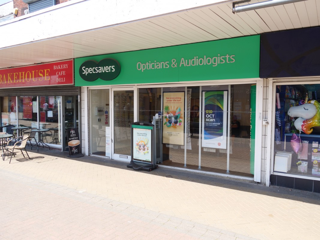 New Image for SPECSAVERS TO OPEN BIGGER STORE IN ROYTON SHOPPING CENTRE